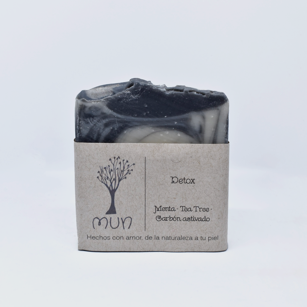 Jabón de menta, tea tree y carbón activado (Detox) 100gr MUN JABONES